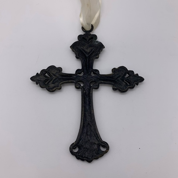 Vtg. Decorative Cream Beige Ornate Rhinestones & Pearl Metal Cross Ornament - Picture 8 of 8